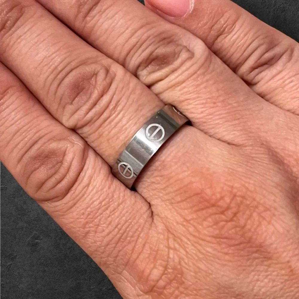 💎2/$30💎 Designer Inspired Stainless Steel Love Ring